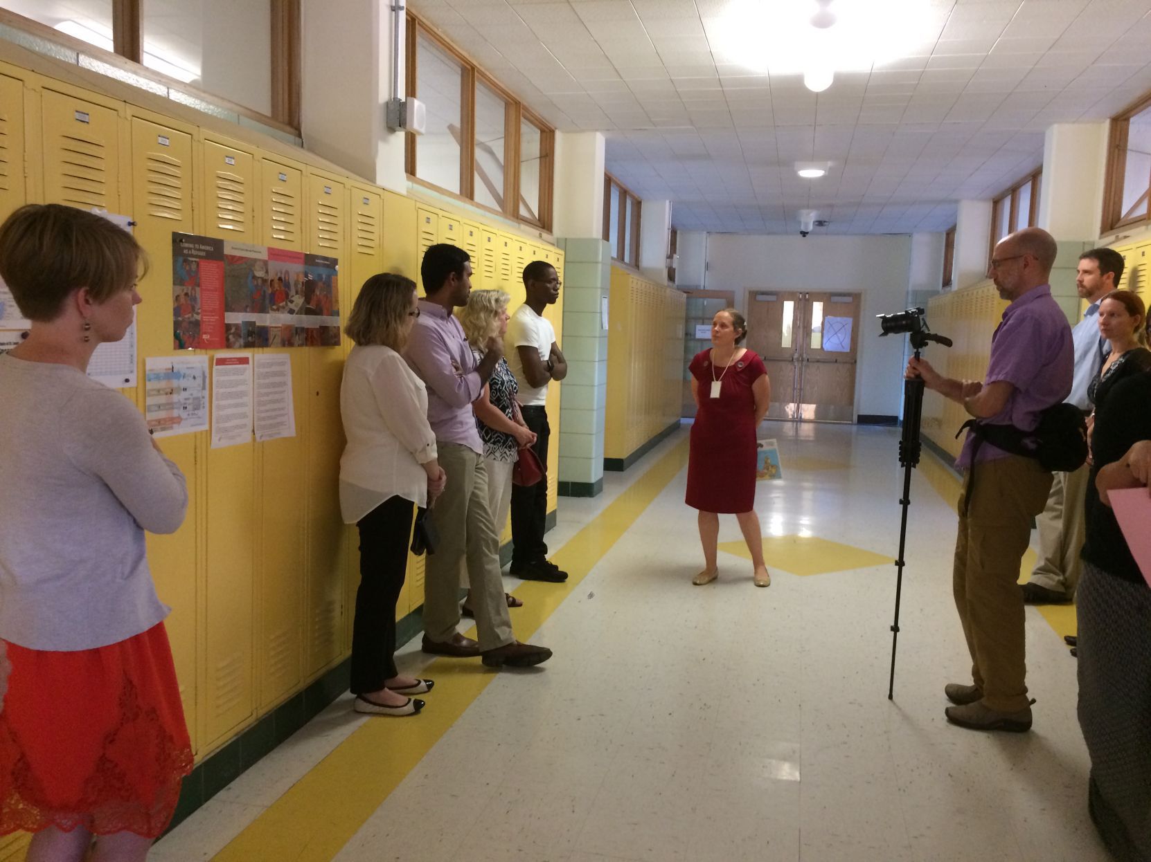 SIU law class learns from visit to Louis immigrant/refugee center